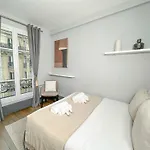 Eiffel Tower - Best Deal For 4