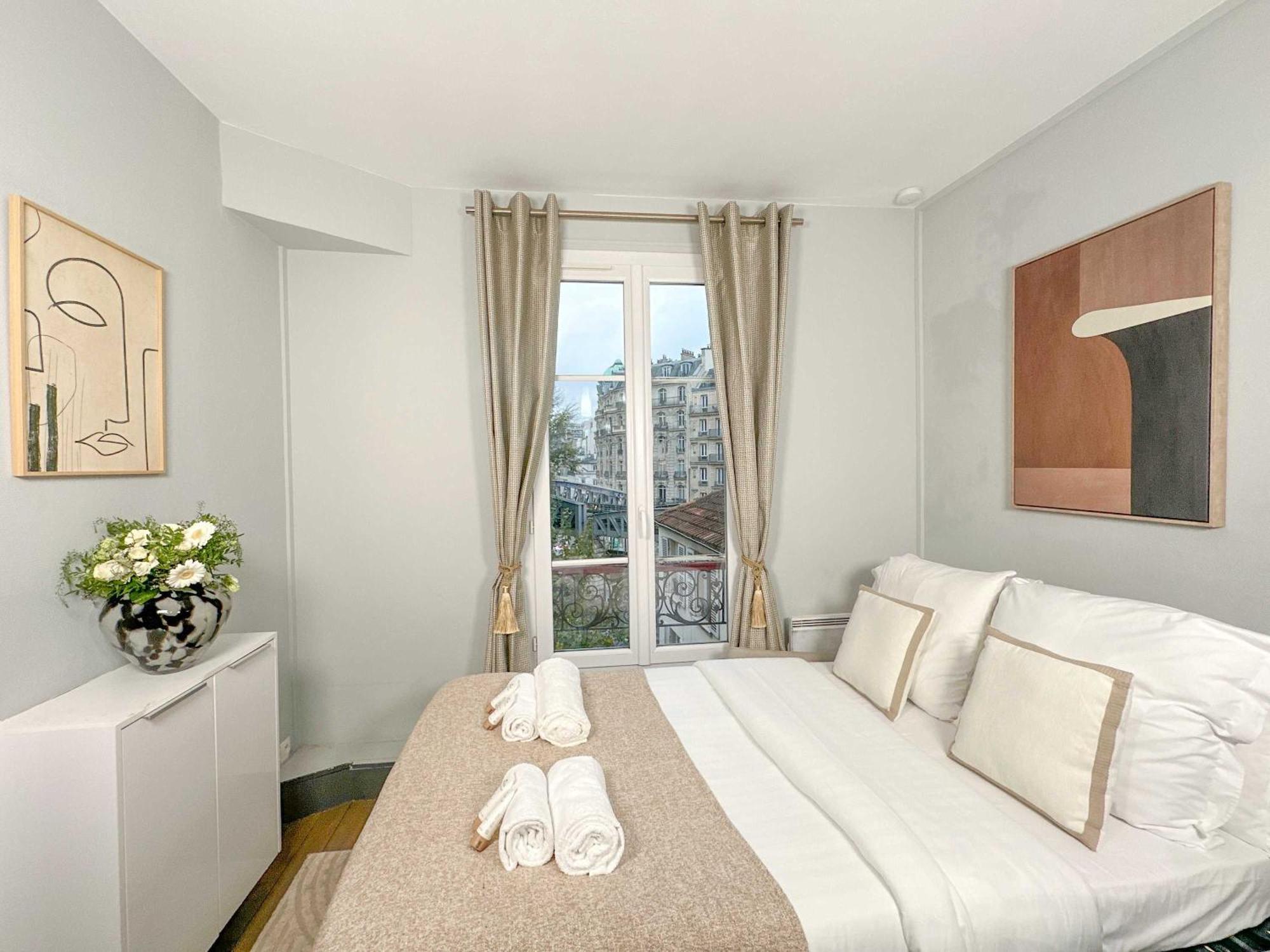 Eiffel Tower - For 4 Apartment Paris